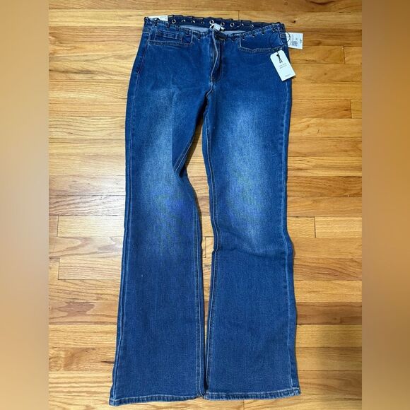 Forever 21 | low rise boot cut jeans - Picture 1 of 6